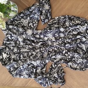 H&M | Flowy Floral Top